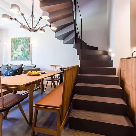 Semesterbostad Jungle Keyweek Townhouse With Terrace And Garden Biarritz